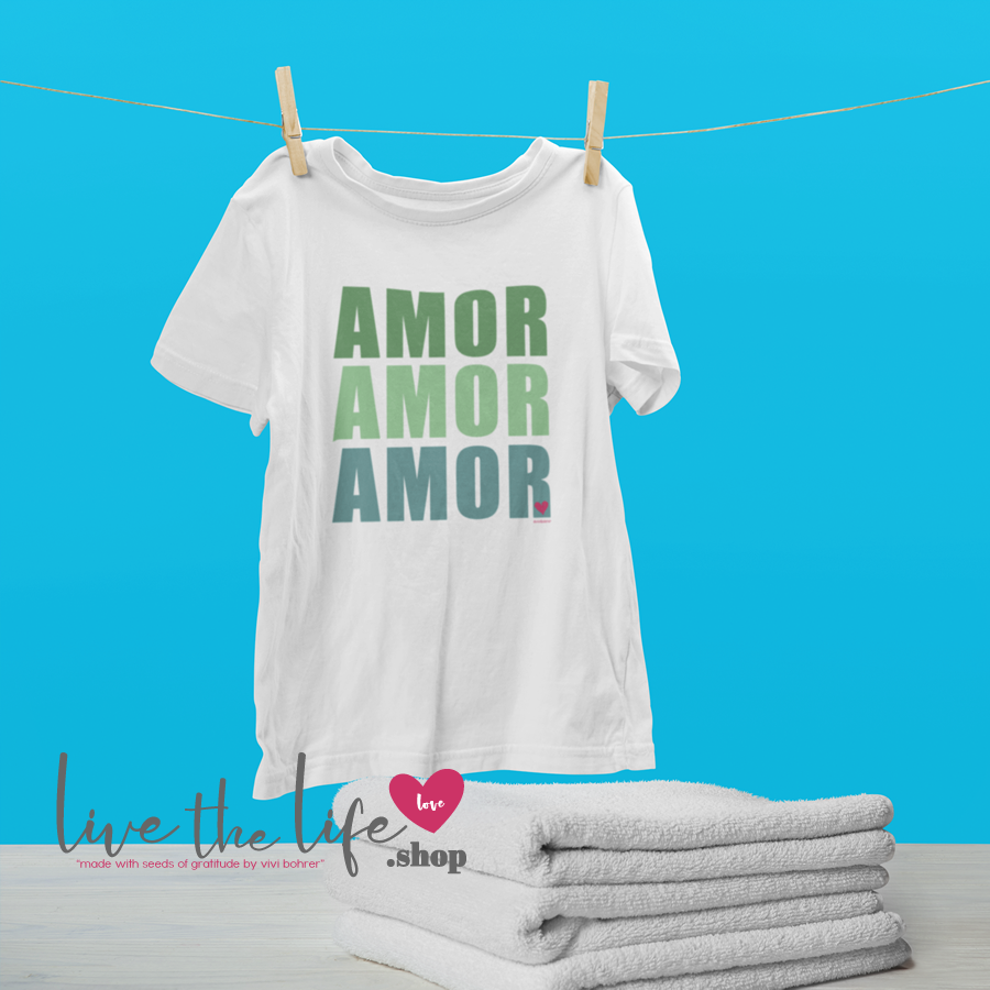 T-Shirt Amor Amor - Comprar em Click Elegance